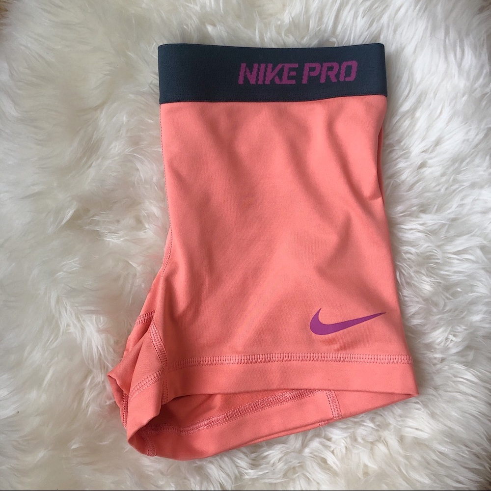 Nike Pro Shorts (SM)
